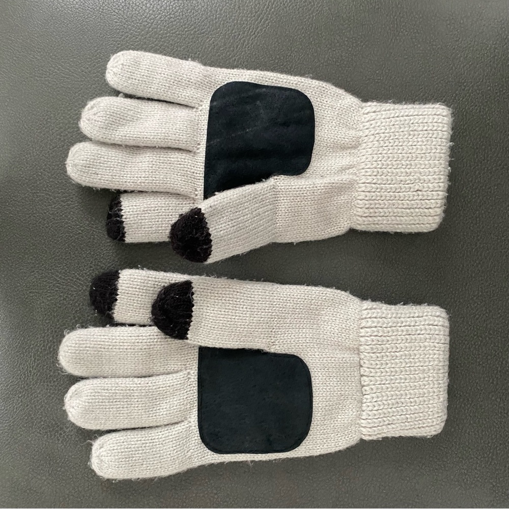 The North Face Gloves, L/XL - Picture 2 of 4